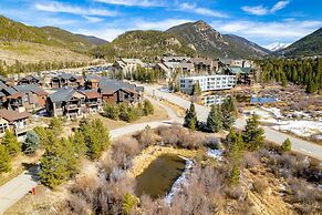 47 River Run Townhomes 3 Bedroom Townhouse by RedAwning