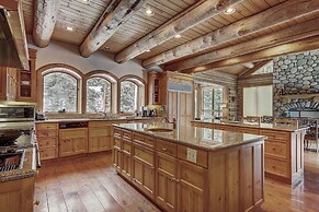 44 Arapahoe Trail 4 Bedroom Cabin