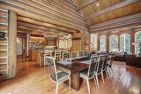 44 Arapahoe Trail 4 Bedroom Cabin
