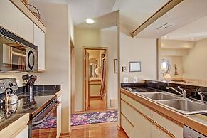 1926 Soda Springs Ii 3 Bedroom Townhouse by RedAwning