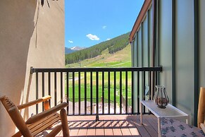 Newly Remodeled Ski-In Ski-Out Right By The Lift - FP304 by RedAwning