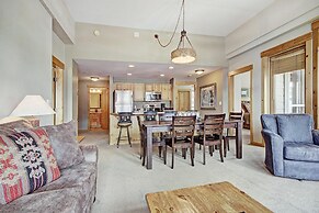 Amazing Condo in Heart of Center Village - TX304 by RedAwning