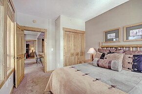 Amazing Condo in Heart of Center Village - TX304 by RedAwning