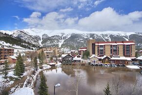 Amazing Condo in Heart of Center Village - TX304 by RedAwning