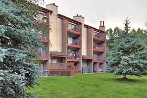 Alluring Lofty Condo In East Village - PG310 by RedAwning