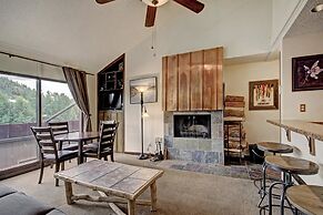 Pet-Friendly Ski in Ski out Condo 30 Second Walk to Lift  - SF204 by R