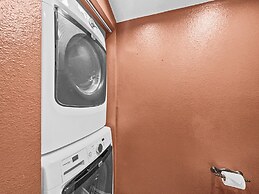 Private Dog Friendly Home Boasts Incredible Views - WD25 by RedAwning