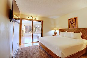 Pet-friendly Very Spacious Condo - BE108 by RedAwning