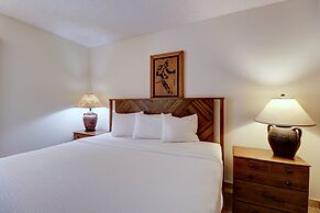 Pet-friendly Very Spacious Condo - BE108 by RedAwning