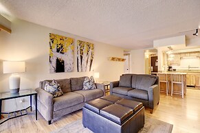 Pet-friendly Very Spacious Condo - BE108 by RedAwning