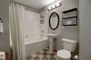 Best Location On The Mountain, Amazing View - CO204 by RedAwning