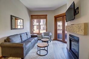 Best Location On The Mountain, Amazing View - CO204 by RedAwning