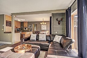 Beautiful Mountain Condo A Minute to Lift - AN210 by RedAwning