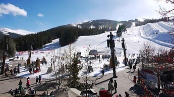 CM336 and CM337 Copper Mtn Inn by RedAwning