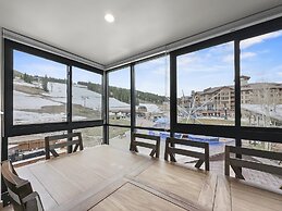 Amazing Location - Steps to American Eagle Lift - CJ202 by RedAwning