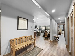 Amazing Location - Steps to American Eagle Lift - CJ202 by RedAwning