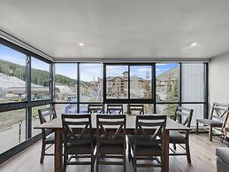 Amazing Location - Steps to American Eagle Lift - CJ202 by RedAwning