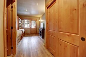 Mountain Chalet Right Next To The Lift - 39B by RedAwning