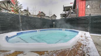 CA3202 The Cache by RedAwning