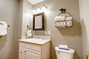 Stunning Views From This Condo - TM325 by RedAwning