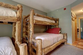 Stunning Views From This Condo - TM325 by RedAwning