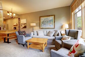 Stunning Views From This Condo - TM325 by RedAwning