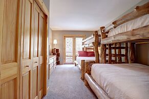 Stunning Views From This Condo - TM325 by RedAwning