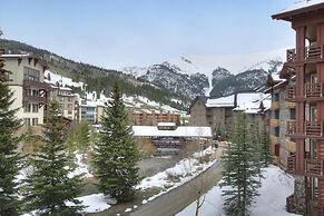 Stunning Views From This Condo - TM325 by RedAwning