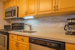 Comfortable Cozy Condo - Short Walk to American Eagle Lift - SH402 by 