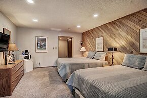 CM116S and 117H Copper Mtn Inn by RedAwning