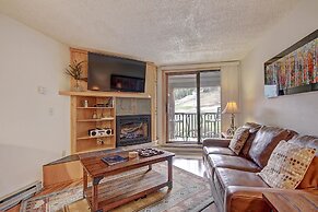 FP202S Foxpine Inn by RedAwning