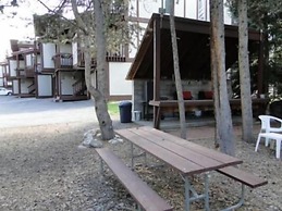 Cc301 Cross Creek 2br 2ba 2 Bedroom Condo by RedAwning