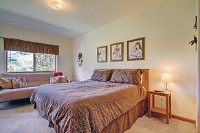 127 Lookout Ridge 2 Bedroom Townhouse by RedAwning