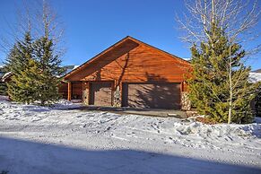 127 Lookout Ridge 2 Bedroom Townhouse by RedAwning