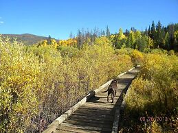 315 Woodbridge 2 Bedroom Condo by RedAwning