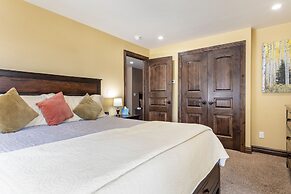 Potato Patch Club - 5 Br Townhouse