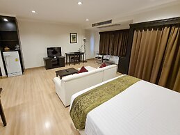 Grand Garden Hotel & Residence