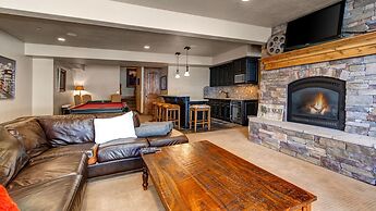 Stillwater Shores 1273 5 Bedroom Townhouse by RedAwning