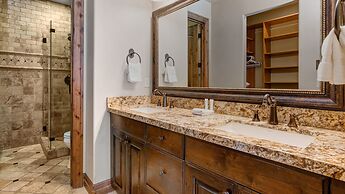 Stillwater Shores 1273 5 Bedroom Townhouse by RedAwning