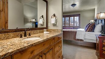 Stillwater Shores 1273 5 Bedroom Townhouse by RedAwning