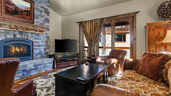 Stillwater Shores 1273 5 Bedroom Townhouse by RedAwning