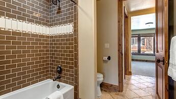 Stillwater Shores 1273 5 Bedroom Townhouse by RedAwning