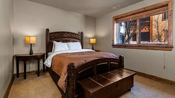 Stillwater Shores 1273 5 Bedroom Townhouse by RedAwning