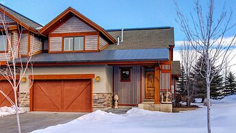 Stillwater Shores 1273 5 Bedroom Townhouse by RedAwning