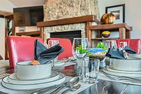Upper Woodside Luxury 3 Bedroom Home