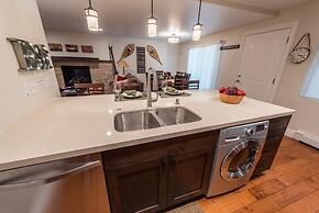 Prime Location EdelWeiss Luxury Condo by RedAwning