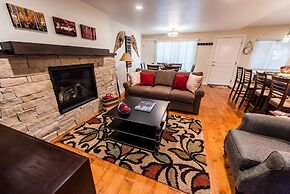 Prime Location EdelWeiss Luxury Condo by RedAwning