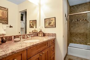 125 Ridgepoint  3 Bedroom Townhouse by RedAwning