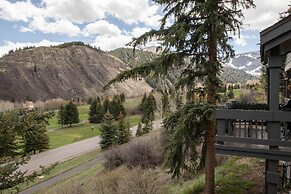 Ridgepoint Townhomes