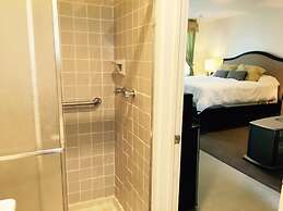 Kenoza Lake View Manor